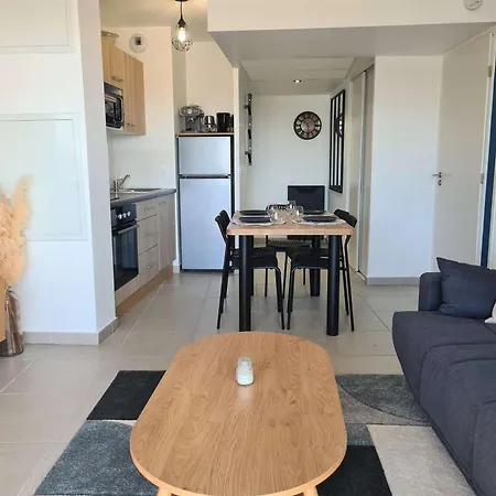 Appt Neuf 2 Pieces Avec Terrasse Et Parking, Cap D'Agde - Fr-1-249-401 *