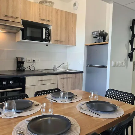 Appt Neuf 2 Pieces Avec Terrasse Et Parking, Cap D'Agde - Fr-1-249-401 Apartment